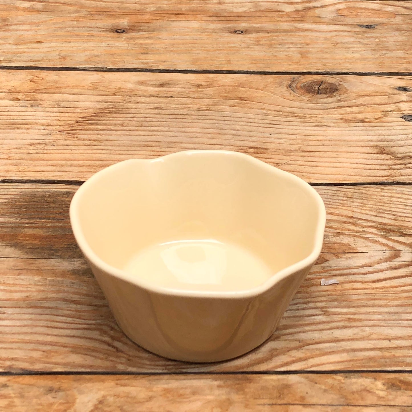 Lori Cream Plate 10.75 Lori Cream Plate 9x2 Lori Cream Bowl 5.75x3.25 Lori Cream, Bowl 4x2