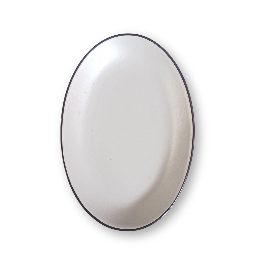 Serving Oval Dish 9x6.25x1 inches