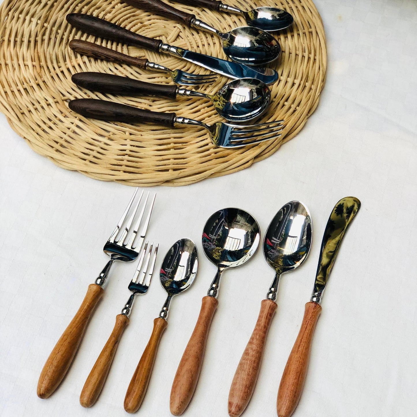 Doris 6 pcs Stainless Wooden Handle Cutlery Set