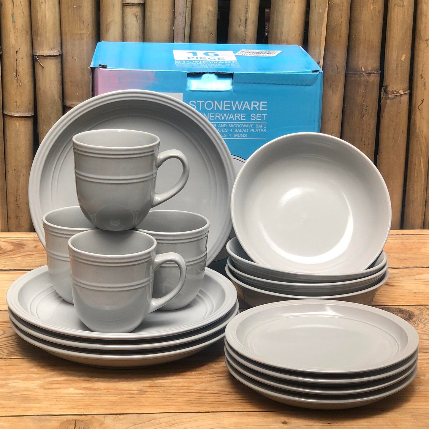 Logan 16pcs Set Stoneware(4pcs Dinner 10.5inch,4pcs Salad 8inch,4pcs Bowl 8x2inch and 4pcsMug460 ml)