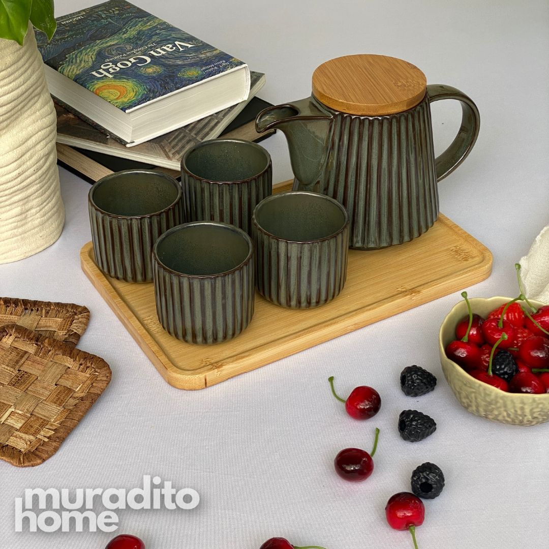 MURADITOHOME Moriko Teapot Set 800ml and 4 Cups 200 ml