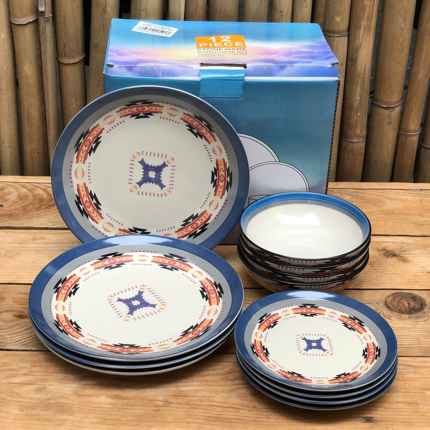 Moola 12 Pcs Set Stoneware(4pcs Dinner 10.5inch,Salad 7.5inch & Bowl 7x2.5inch)