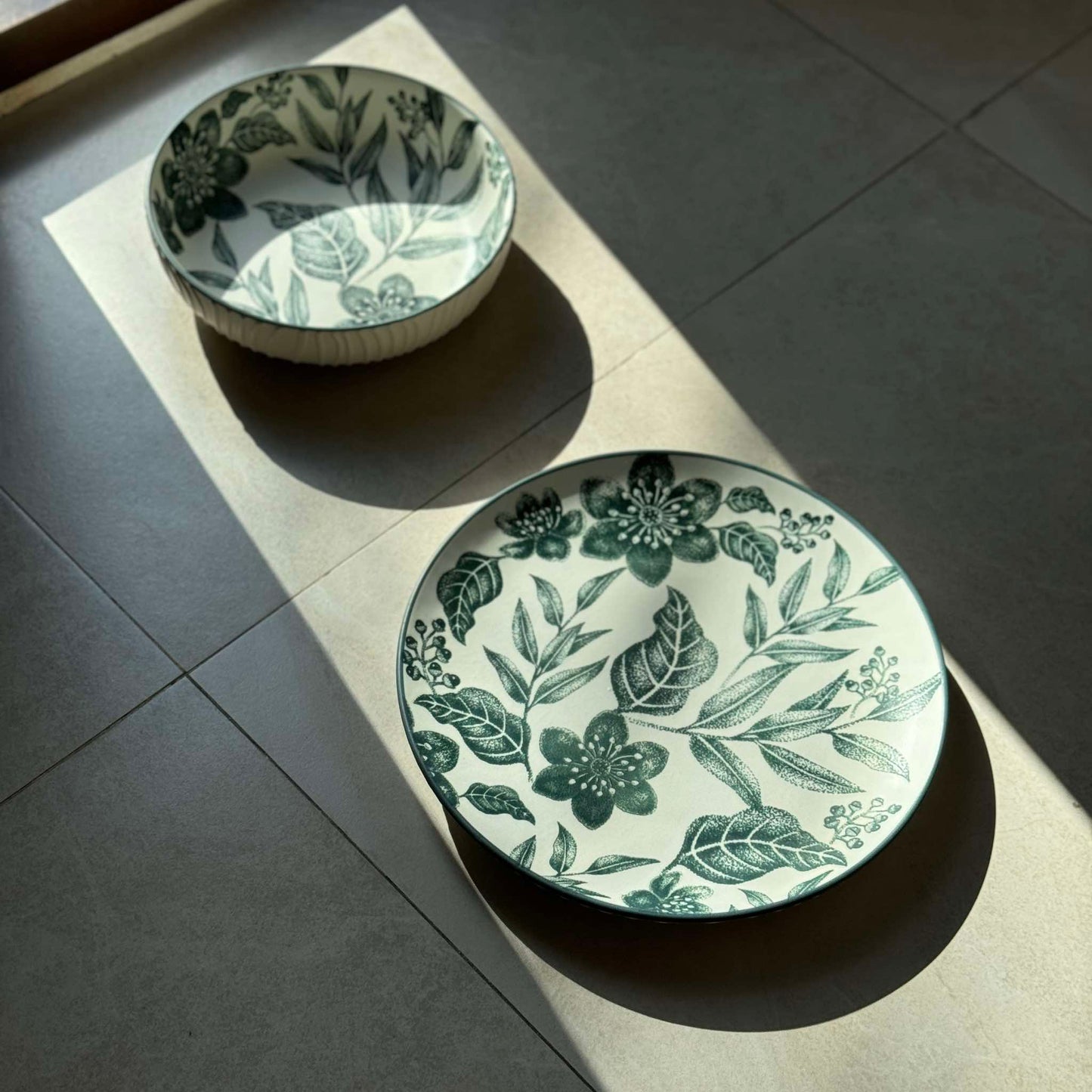 MURADITOHOME Plano Ceramic Plate