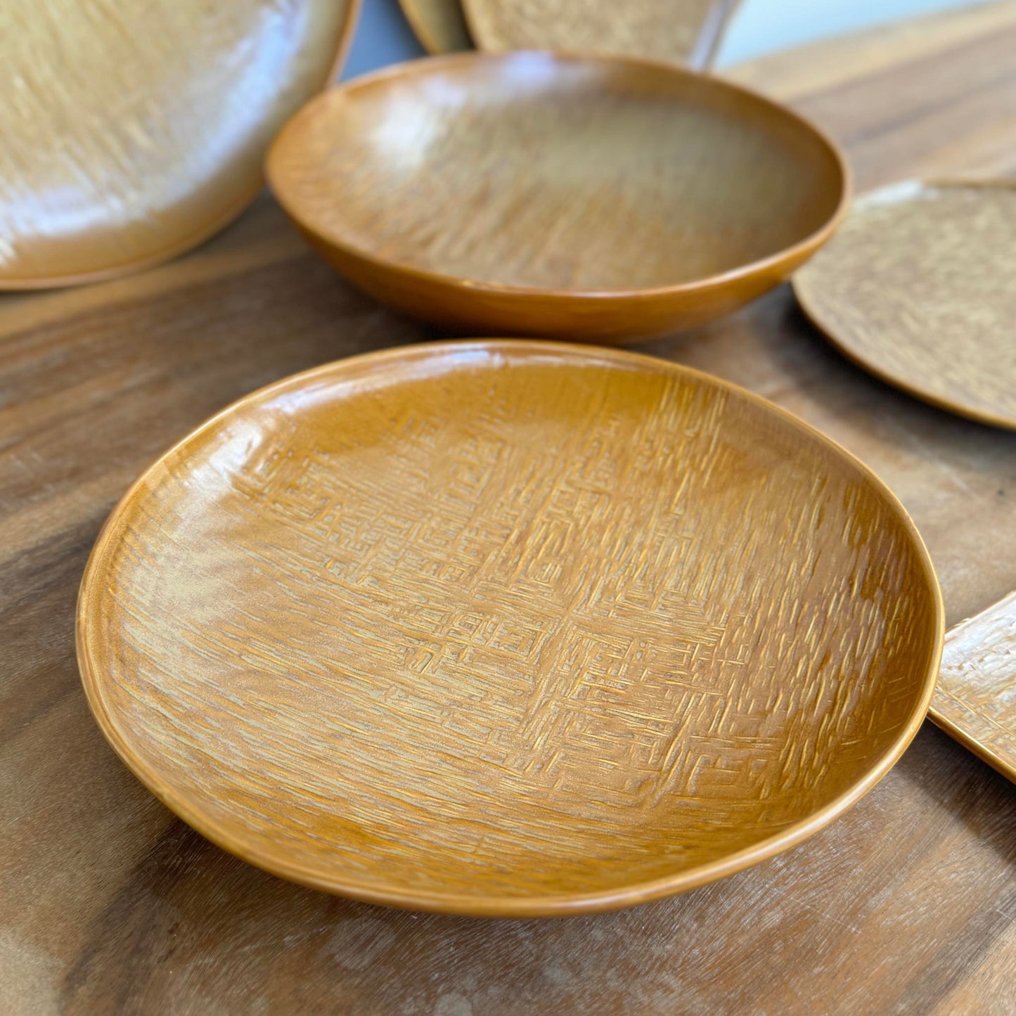 MURADITOHOME Agate Ceramic Dinnerware Collection