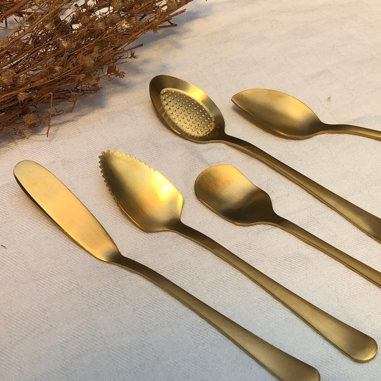 Keanu 5pcs Gold Spoon Stainless Cutlery Set