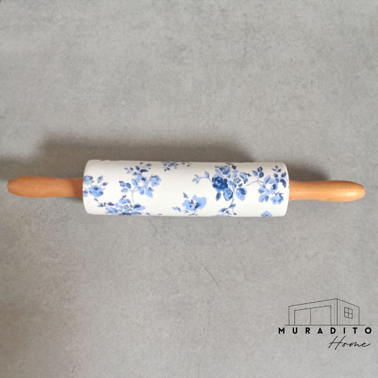 MURADITOHOME Holiday Christmas Rolling Pin 18.25 inch