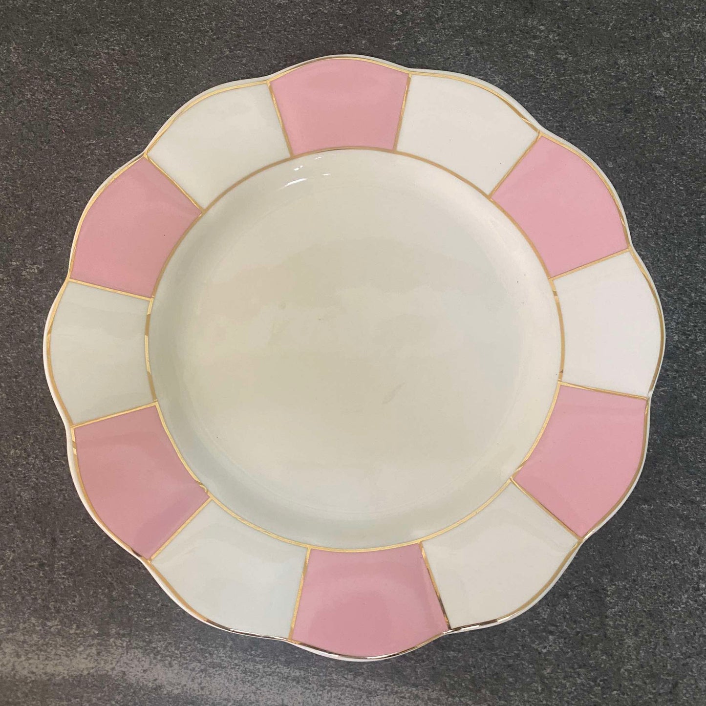 Sarie Salad Plate 8 inch