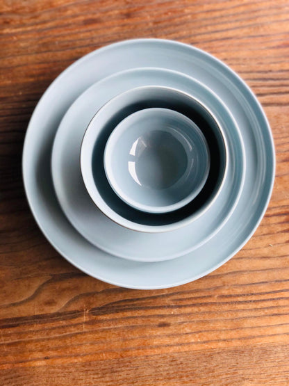 MURADITOHOME Light Blue Ceramic Dinner Plate, Salad Plate & Bowl Collection