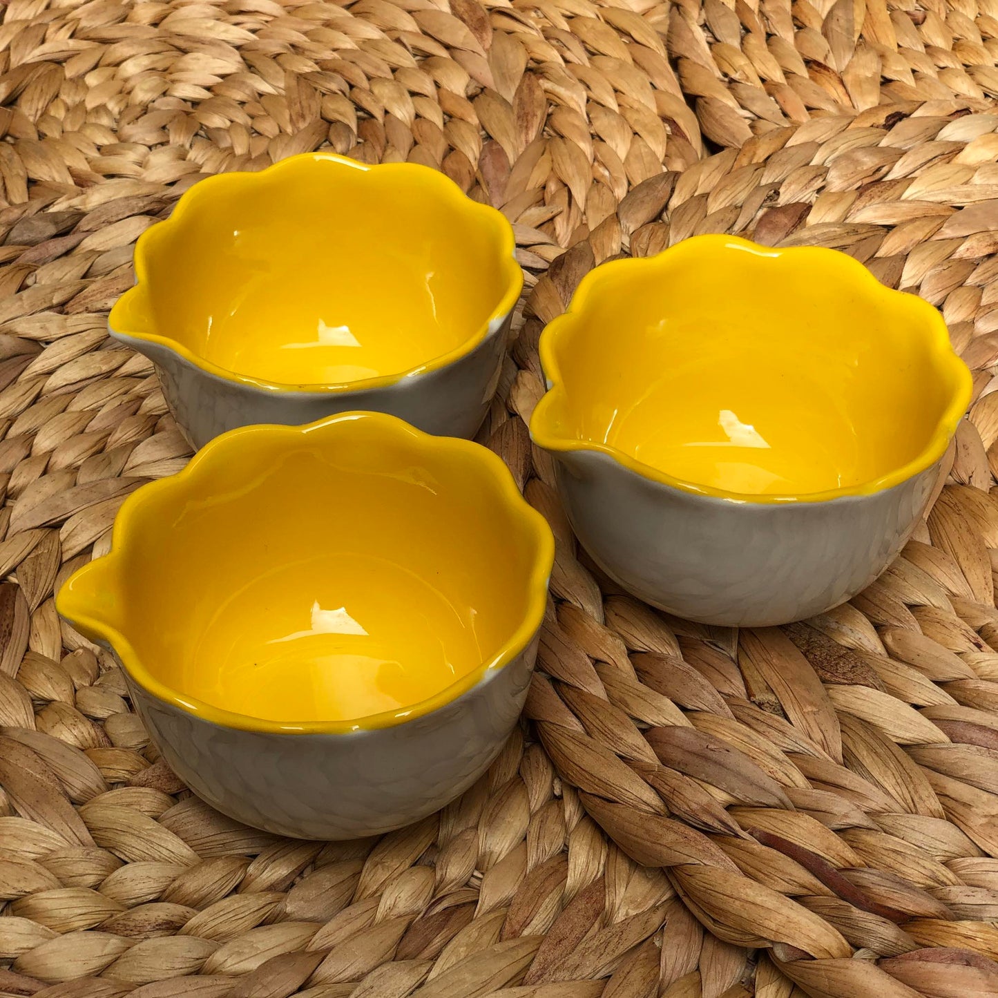 Soy Dish with Beak 3.5 inch