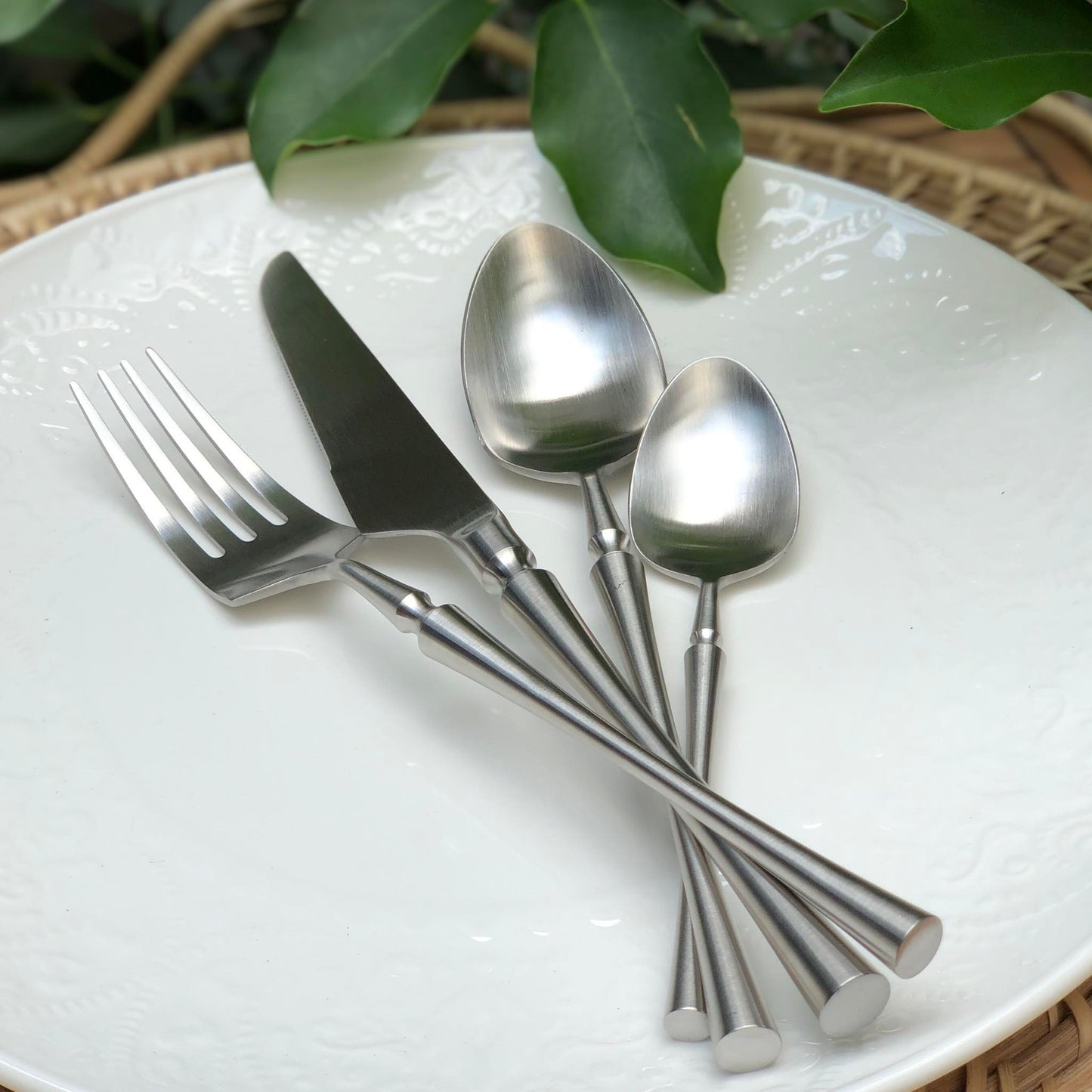 Claudette 4 pcs Matte Polish Cutlery Set ( Spoon, Fork, Knife & Teaspoon )