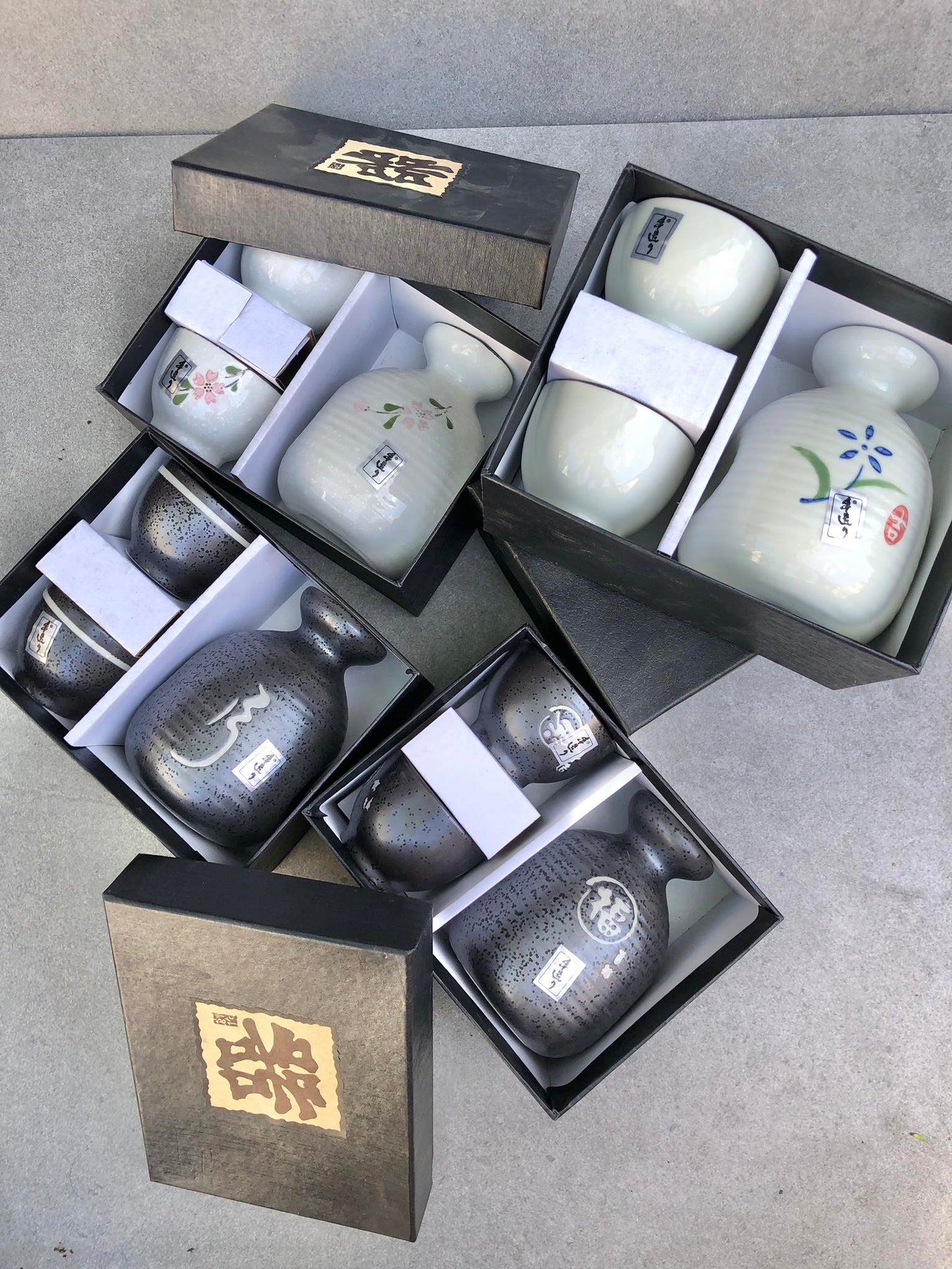 Ceramic Japanese Sake Set 250 ml