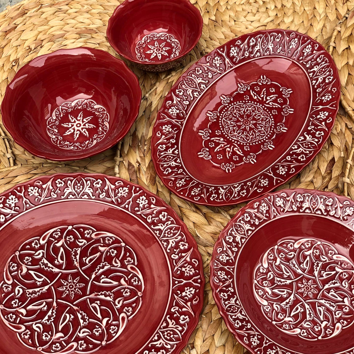Charlotte Ceramic Dinnerware Collection