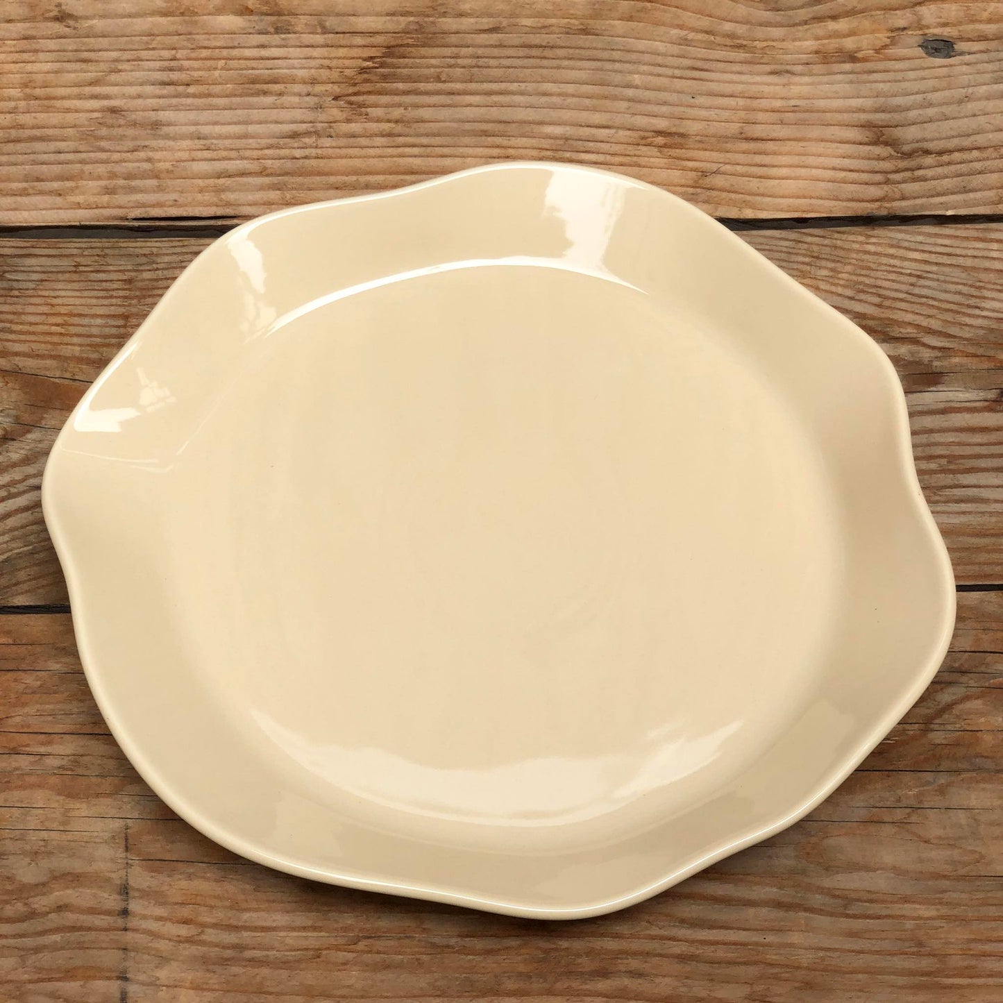Lori Cream Plate 10.75  Lori Cream Plate 9x2 Lori Cream Bowl 5.75x3.25 Lori Cream, Bowl 4x2
