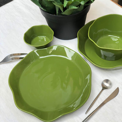 Lori Plate 10.75 Lori Plate 9x2 Lori Bowl 5.75x3.25 Lori Bowl 4x2