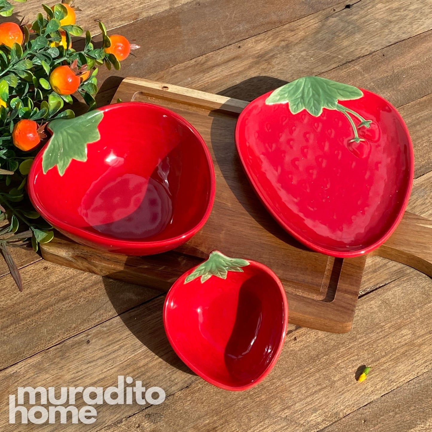 MURADITOHOME Strawberry Ceramic Collection