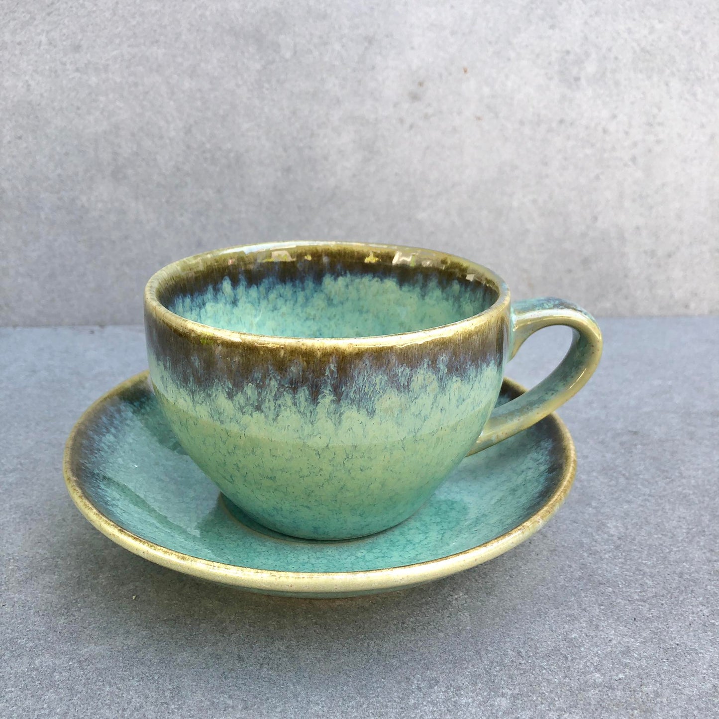Lois Ceramic Teacup Set 350 ml