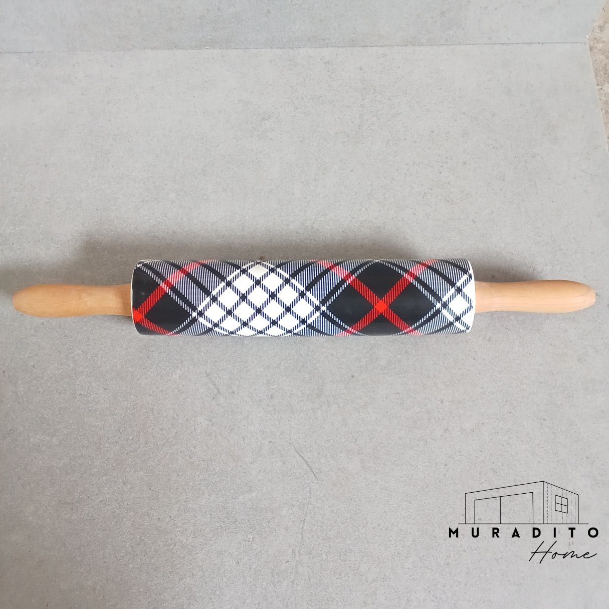 MURADITOHOME Holiday Christmas Rolling Pin 18.25 inch