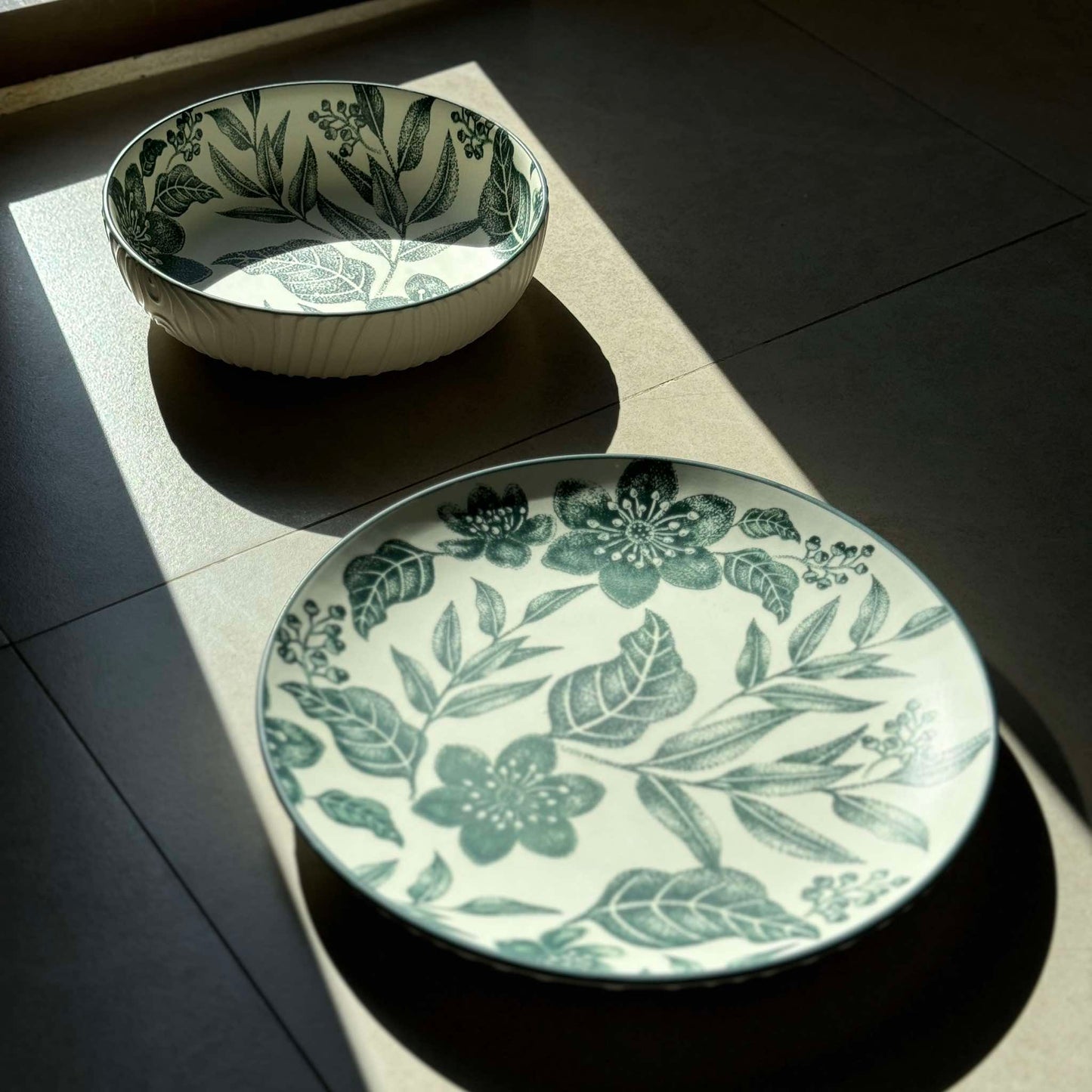 MURADITOHOME Plano Ceramic Plate