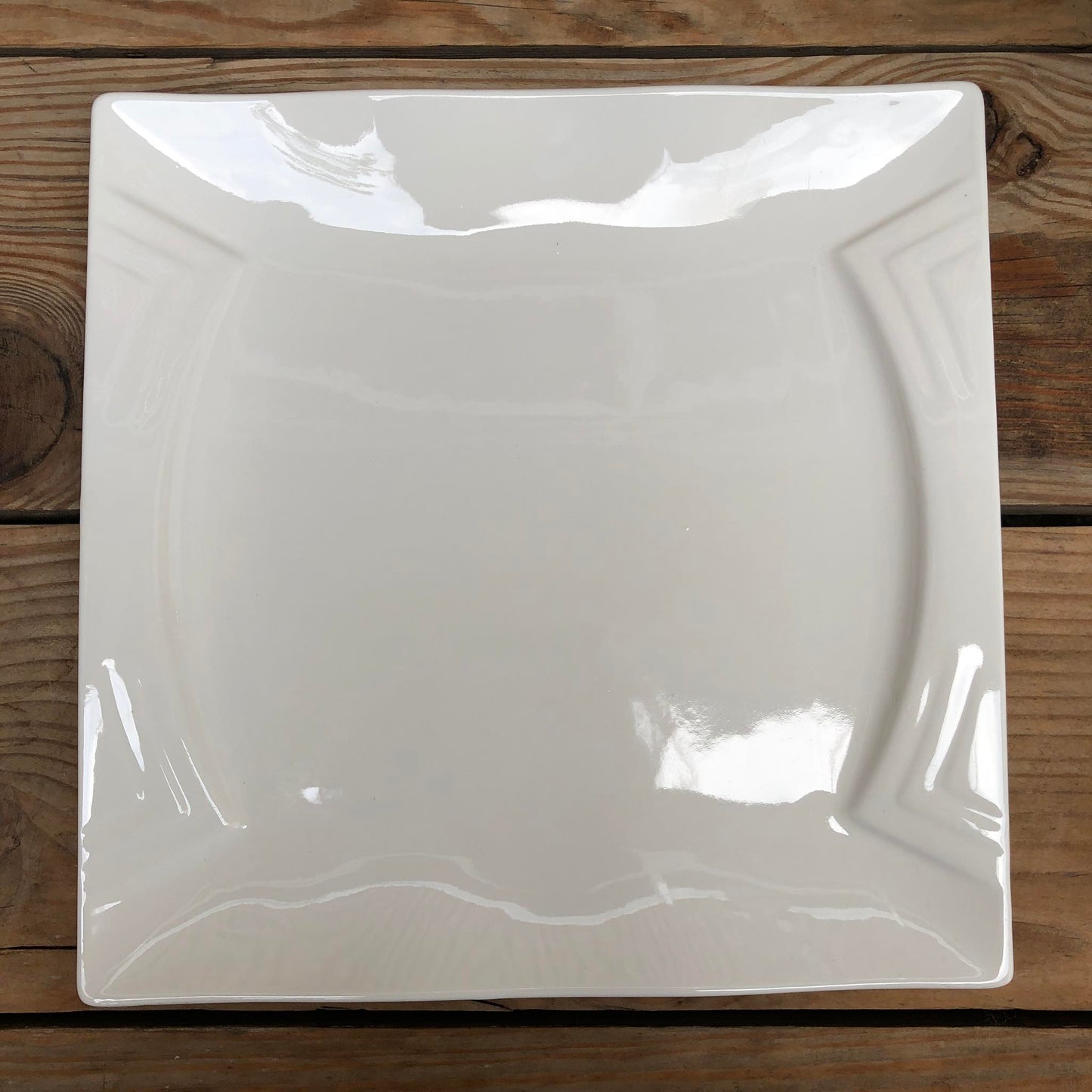 Embossed Porcelain Square Plate