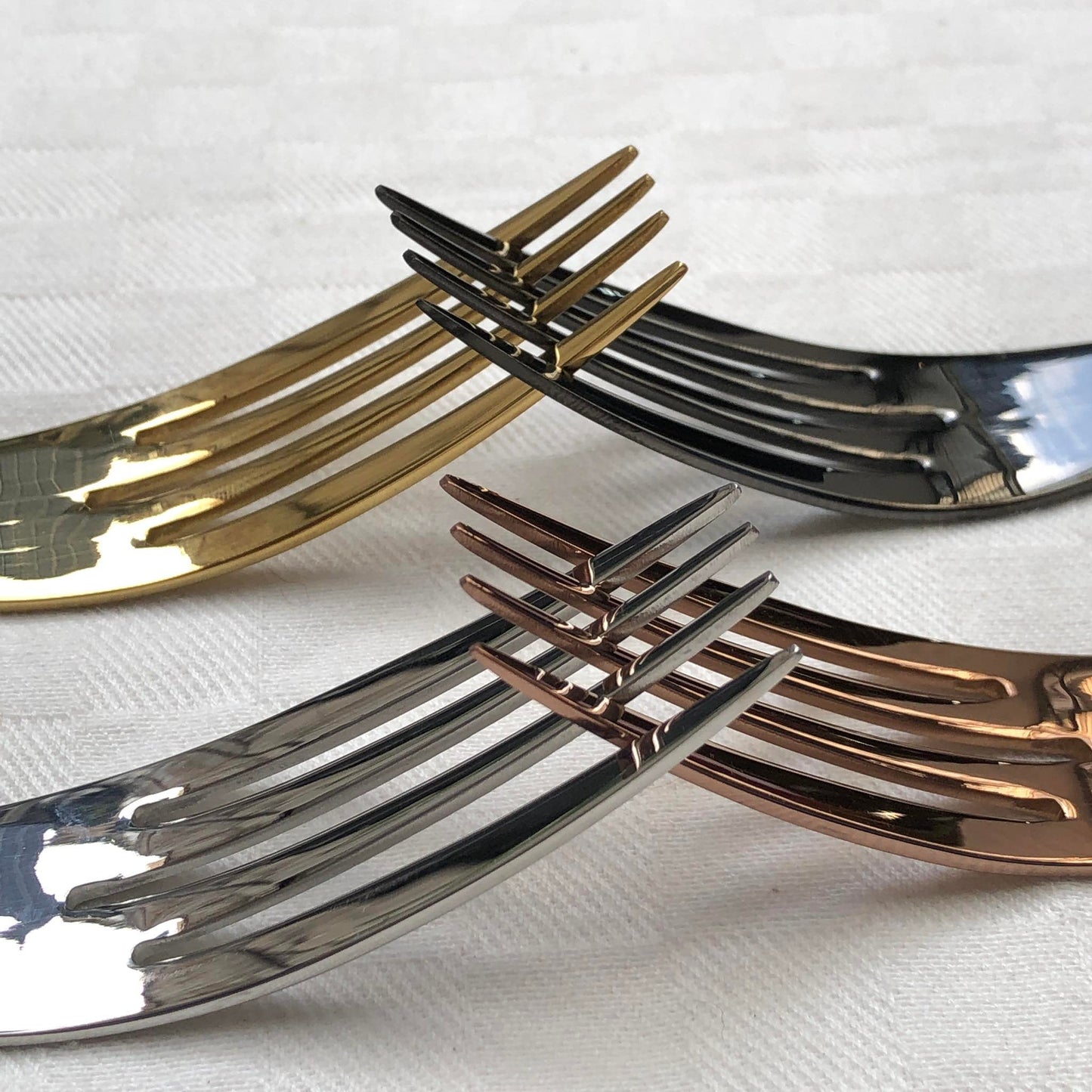 Greta 4 pcs Matte Polish Cutlery Set ( Spoon, Fork, Knife & Teaspoon )