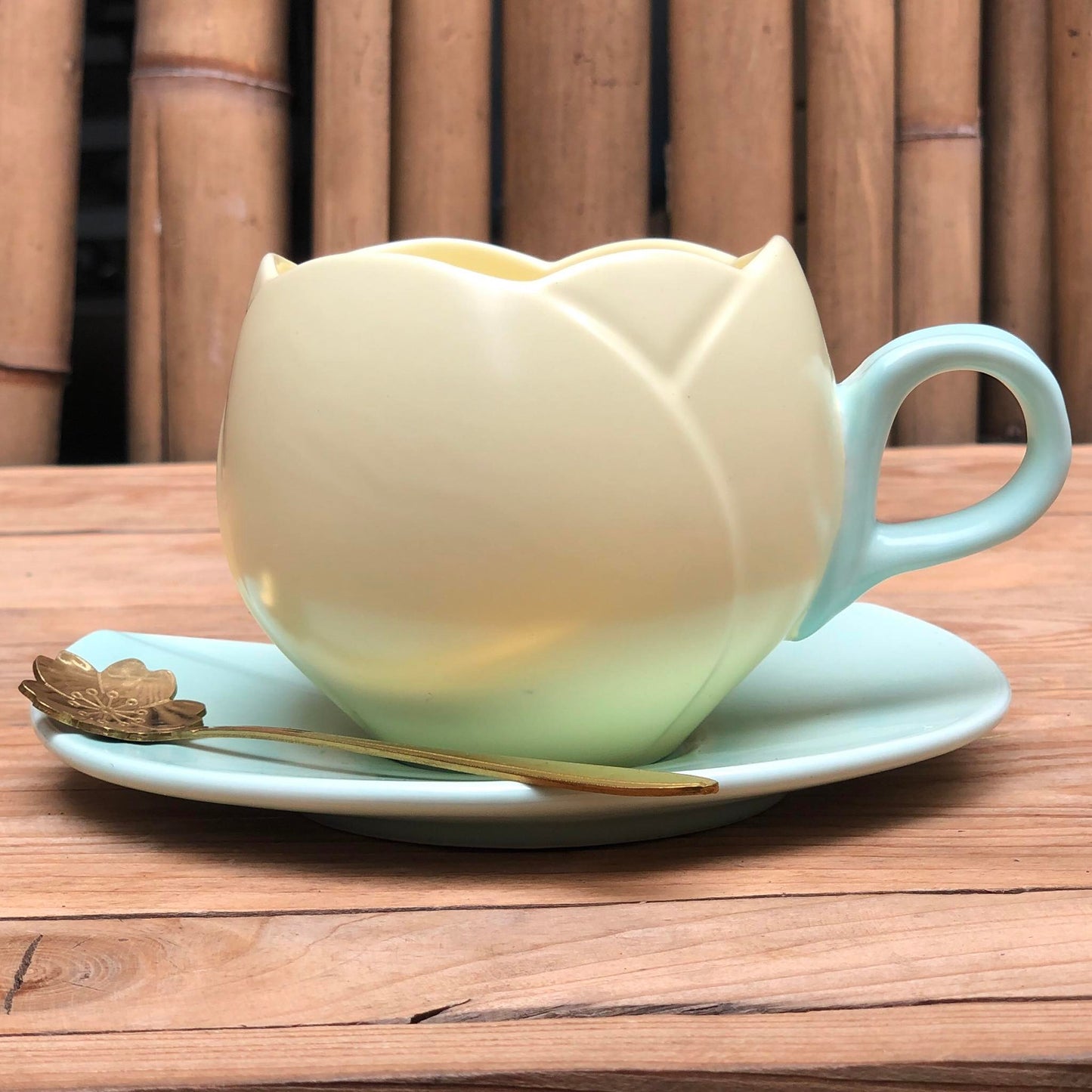 Maria Ceramic Teacup with Teaspoon 340 ml & 350 ml