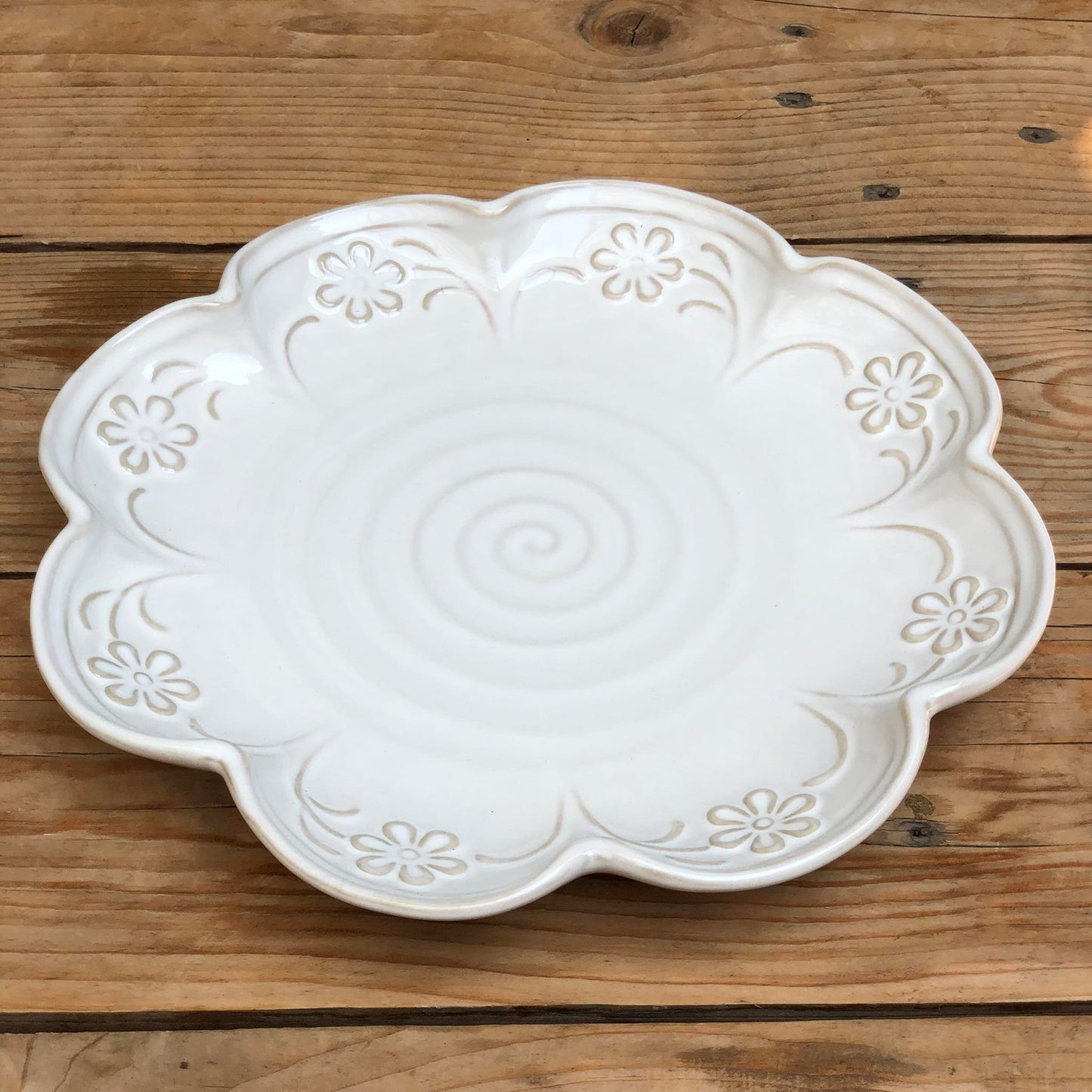 Batangas White Ceramic Dinneware Plate