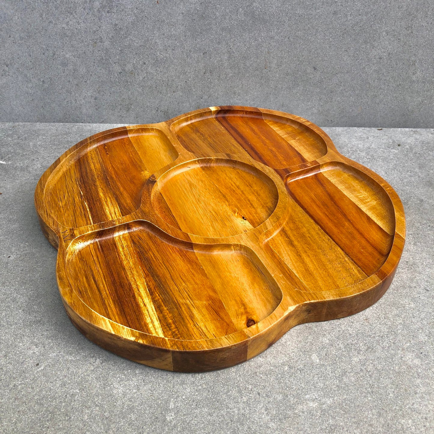 MURADITOHOME Wooden Tier & Serving Tray