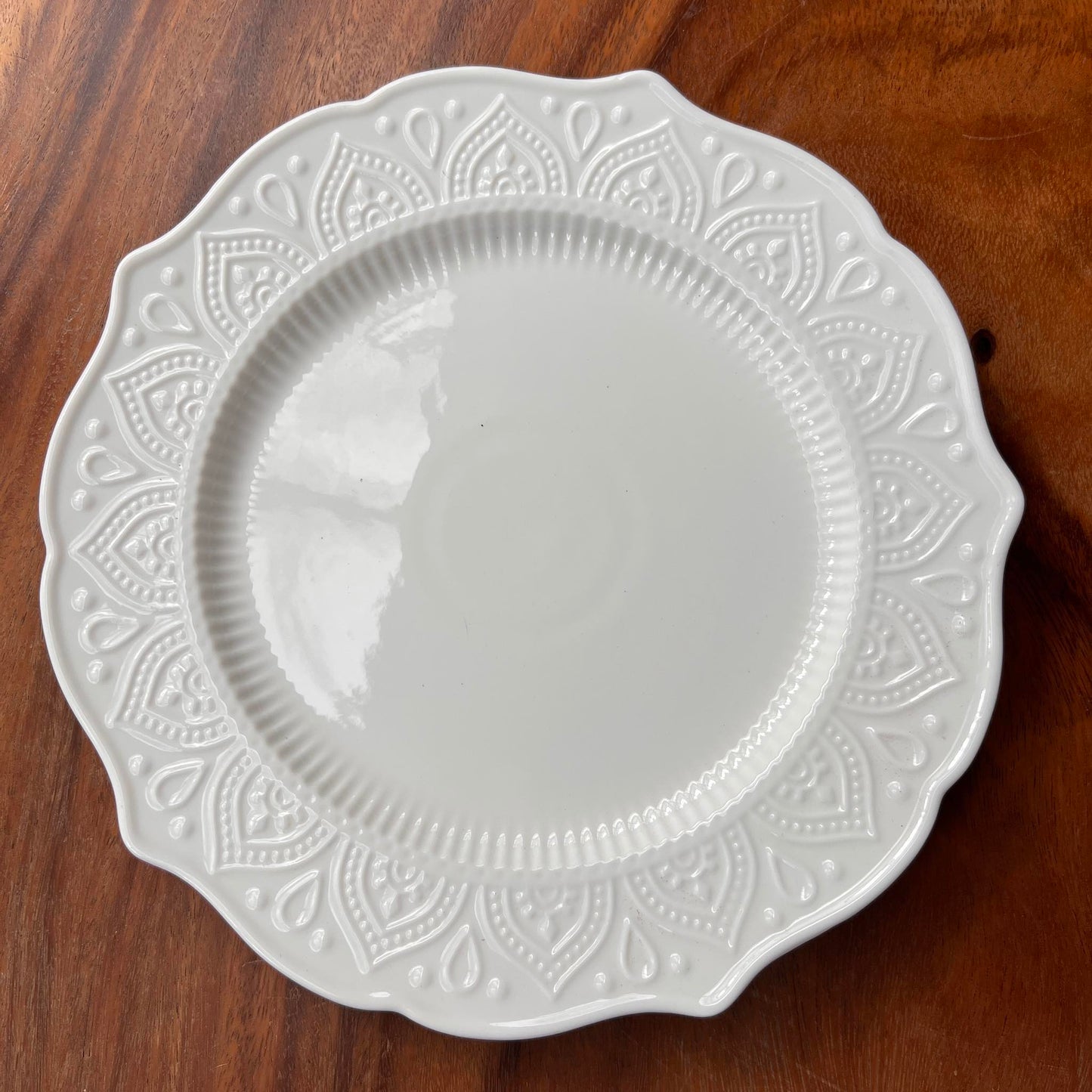 Lorette Ceramic Dinnerware Collection