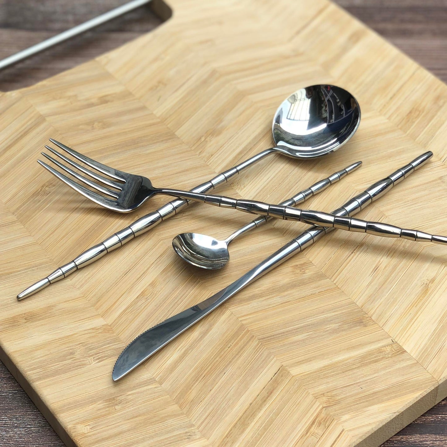 Lucille 4 pcs Matte Polish Cutlery Set ( Spoon, Fork, Knife & Teaspoon )