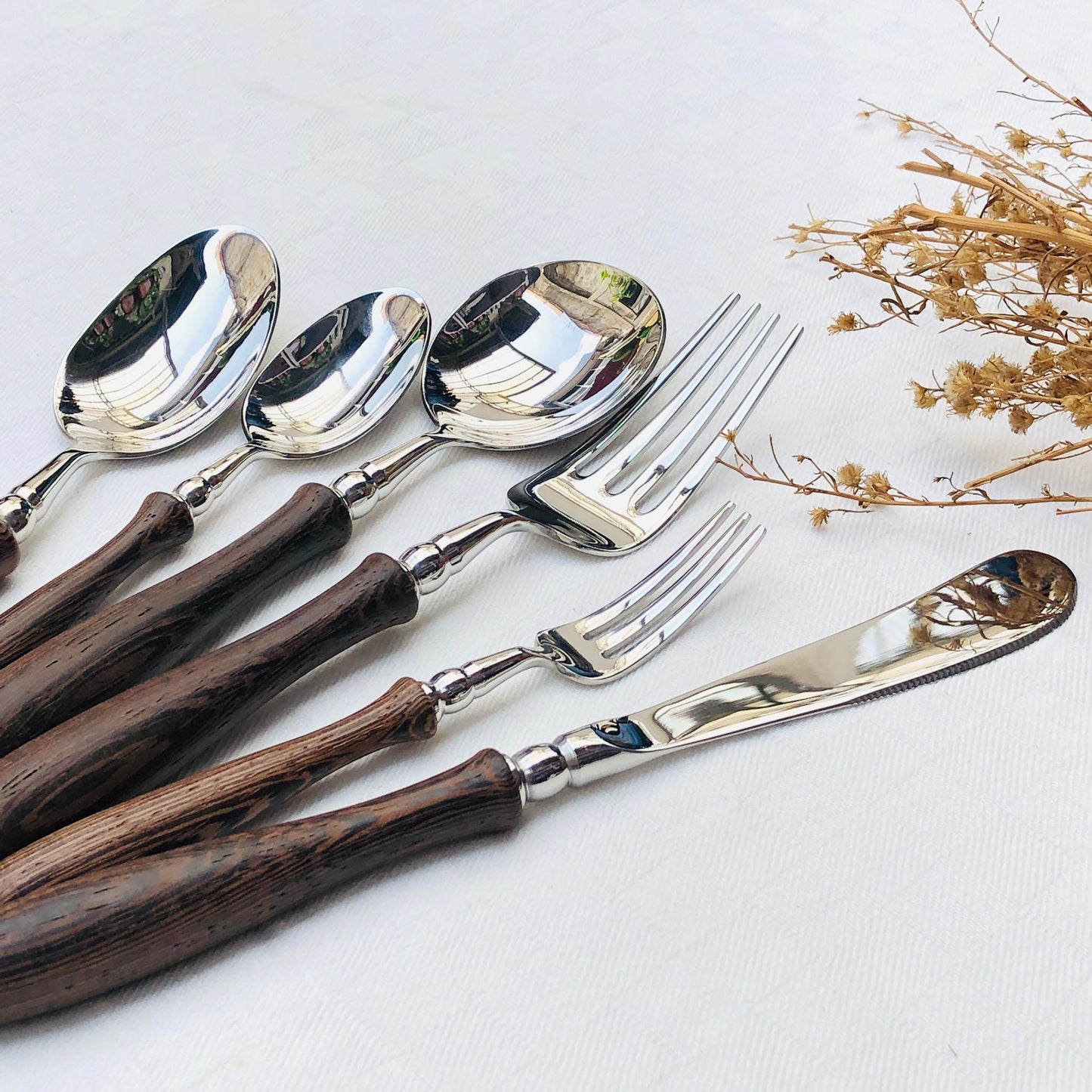 Davis 6 pcs Stainless Wooden Handle Cutlery Set