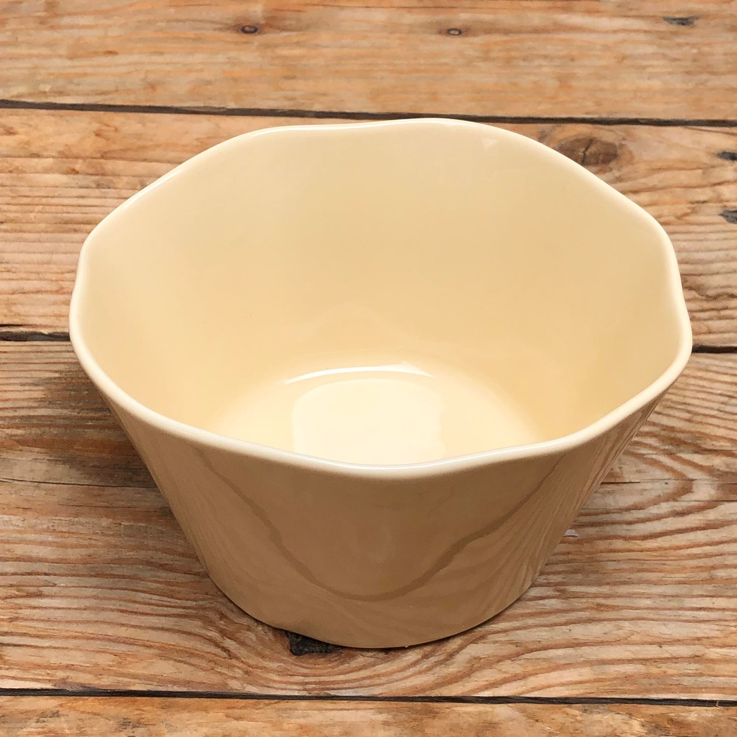 Lori Cream Plate 10.75  Lori Cream Plate 9x2 Lori Cream Bowl 5.75x3.25 Lori Cream, Bowl 4x2