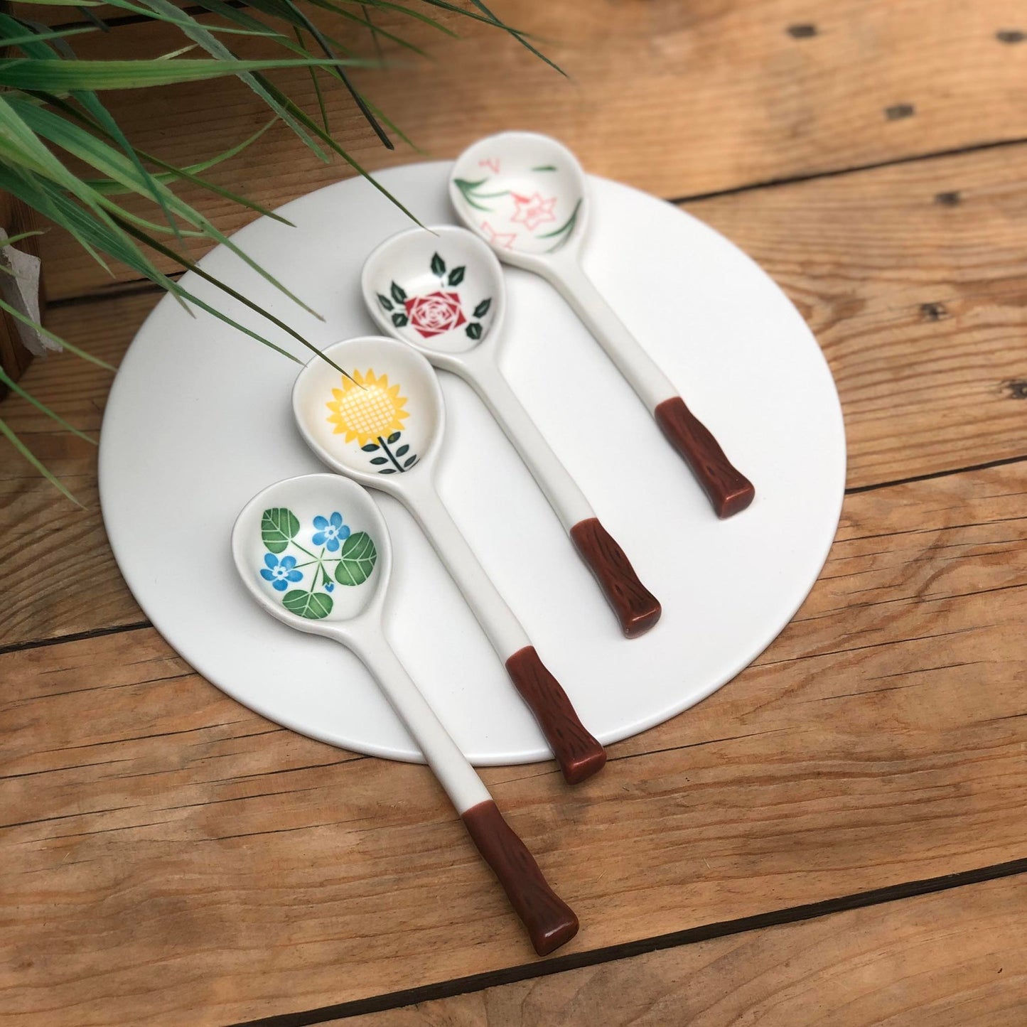 Ceramic Spoon 2x6 inch