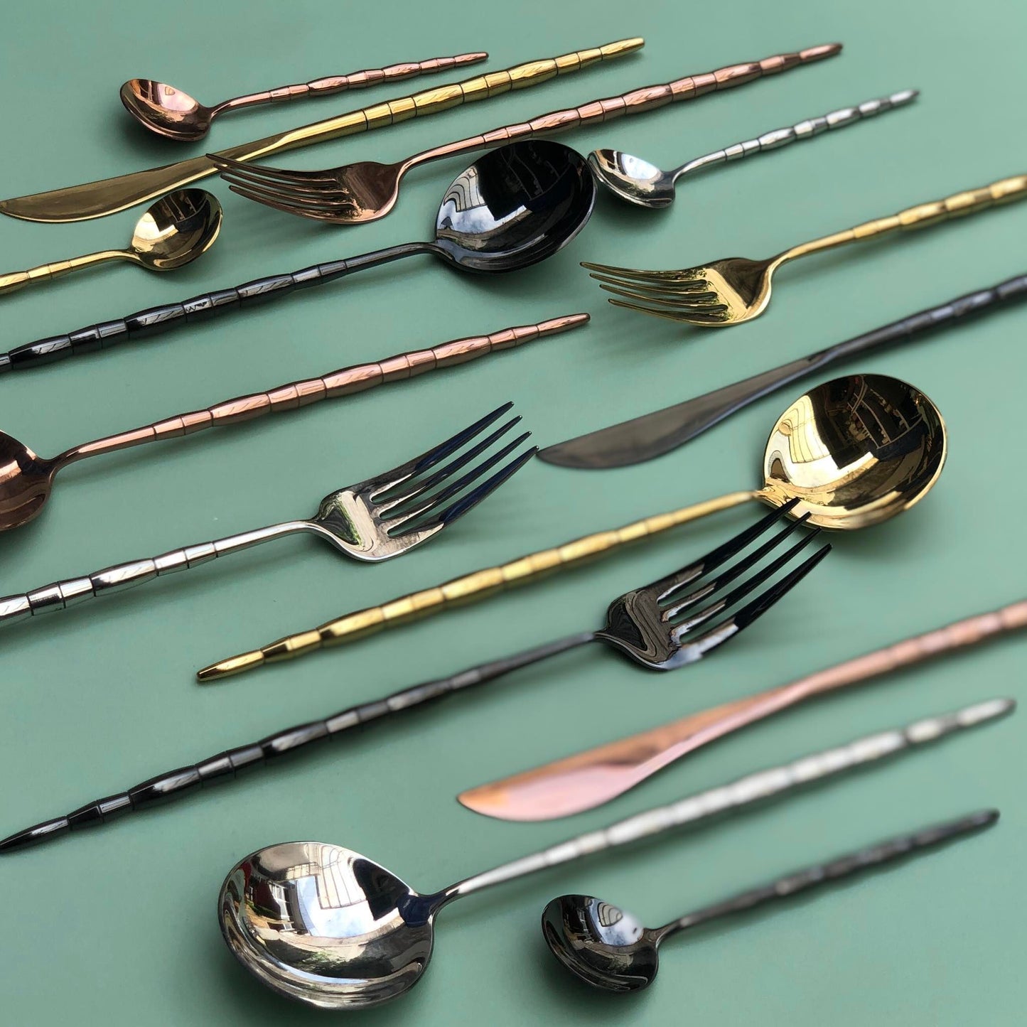 Lucille 4 pcs Matte Polish Cutlery Set ( Spoon, Fork, Knife & Teaspoon )