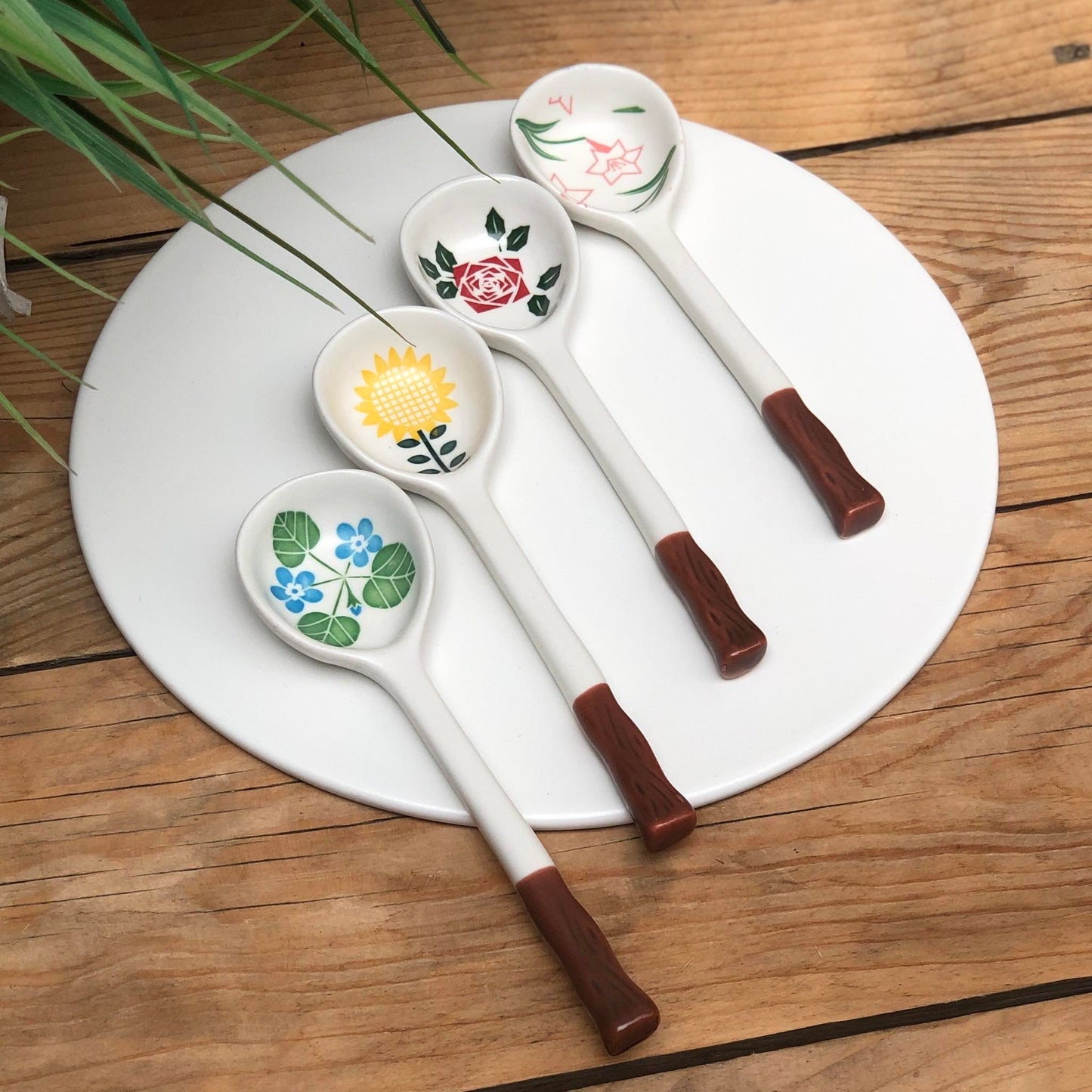 Ceramic Spoon 2x6 inch