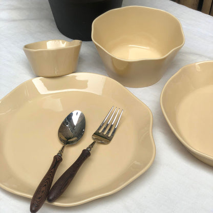 Lori Cream Plate 10.75  Lori Cream Plate 9x2 Lori Cream Bowl 5.75x3.25 Lori Cream, Bowl 4x2