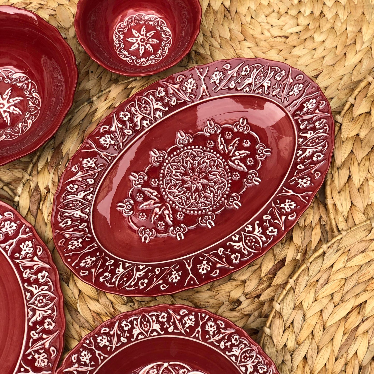 Charlotte Ceramic Dinnerware Collection