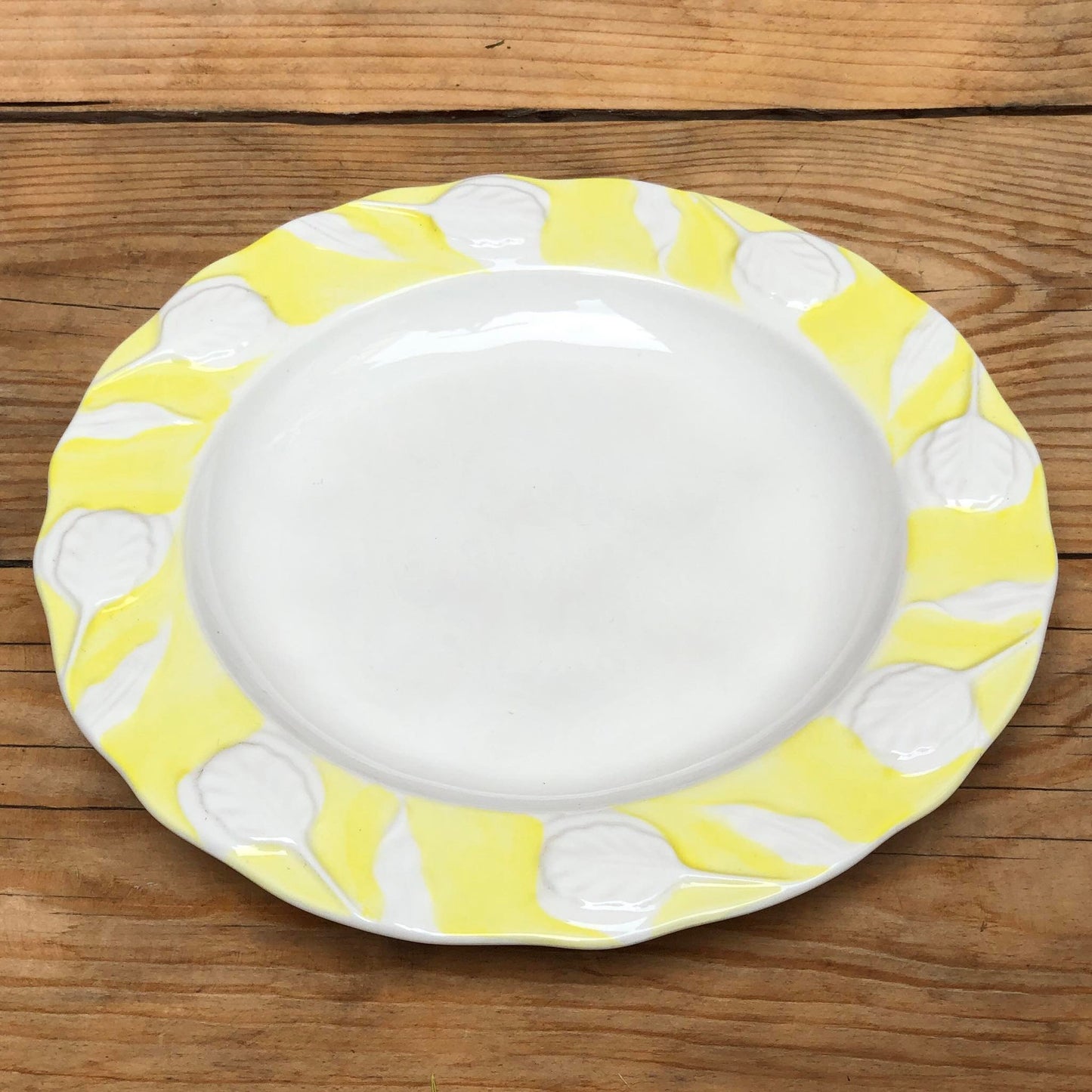 Maria Yellow Ceramic Dinnerware Collection