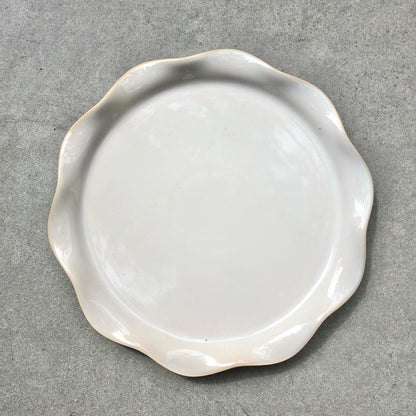 MURADITOHOME Abigail Ceramic Dinnerware Collection