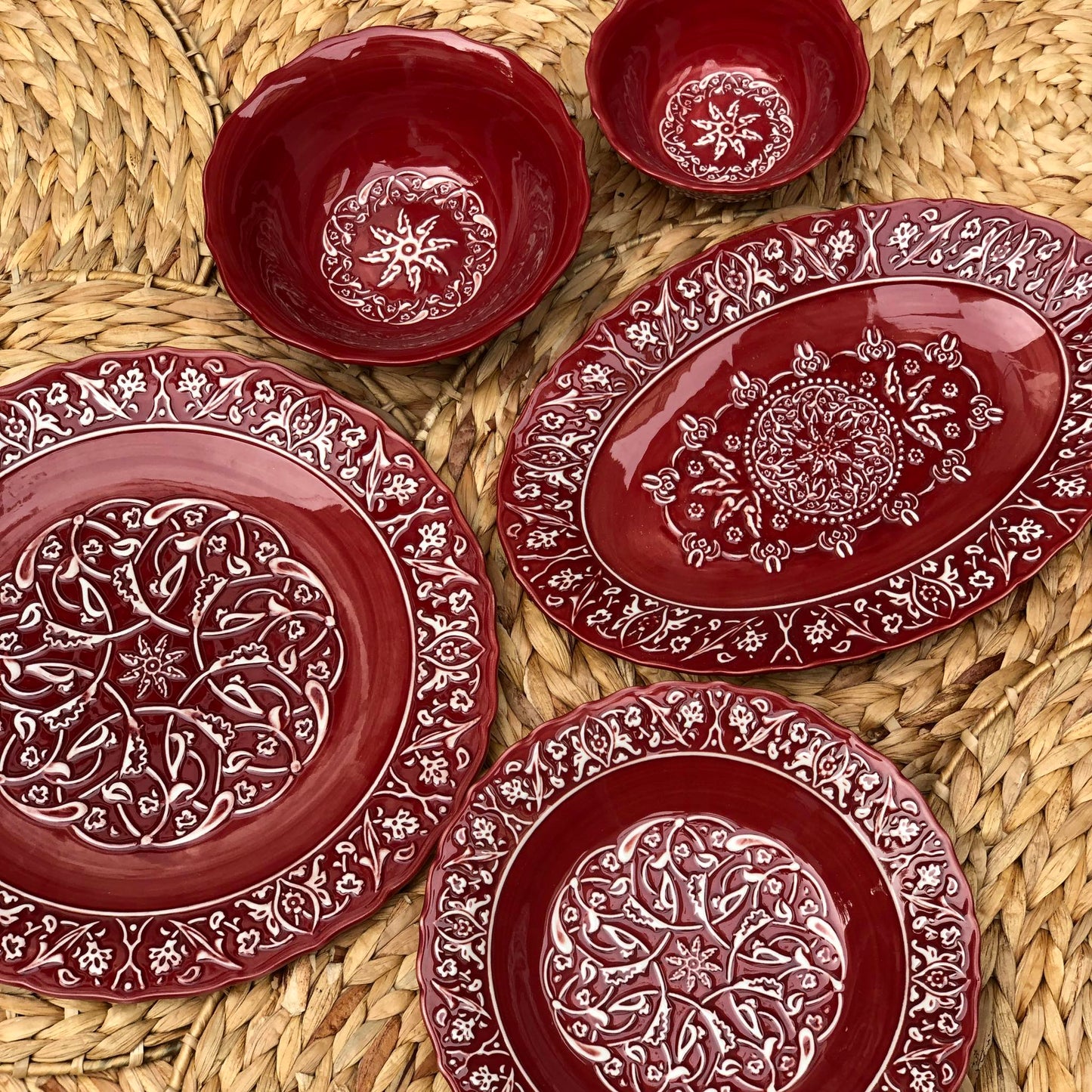 Charlotte Ceramic Dinnerware Collection