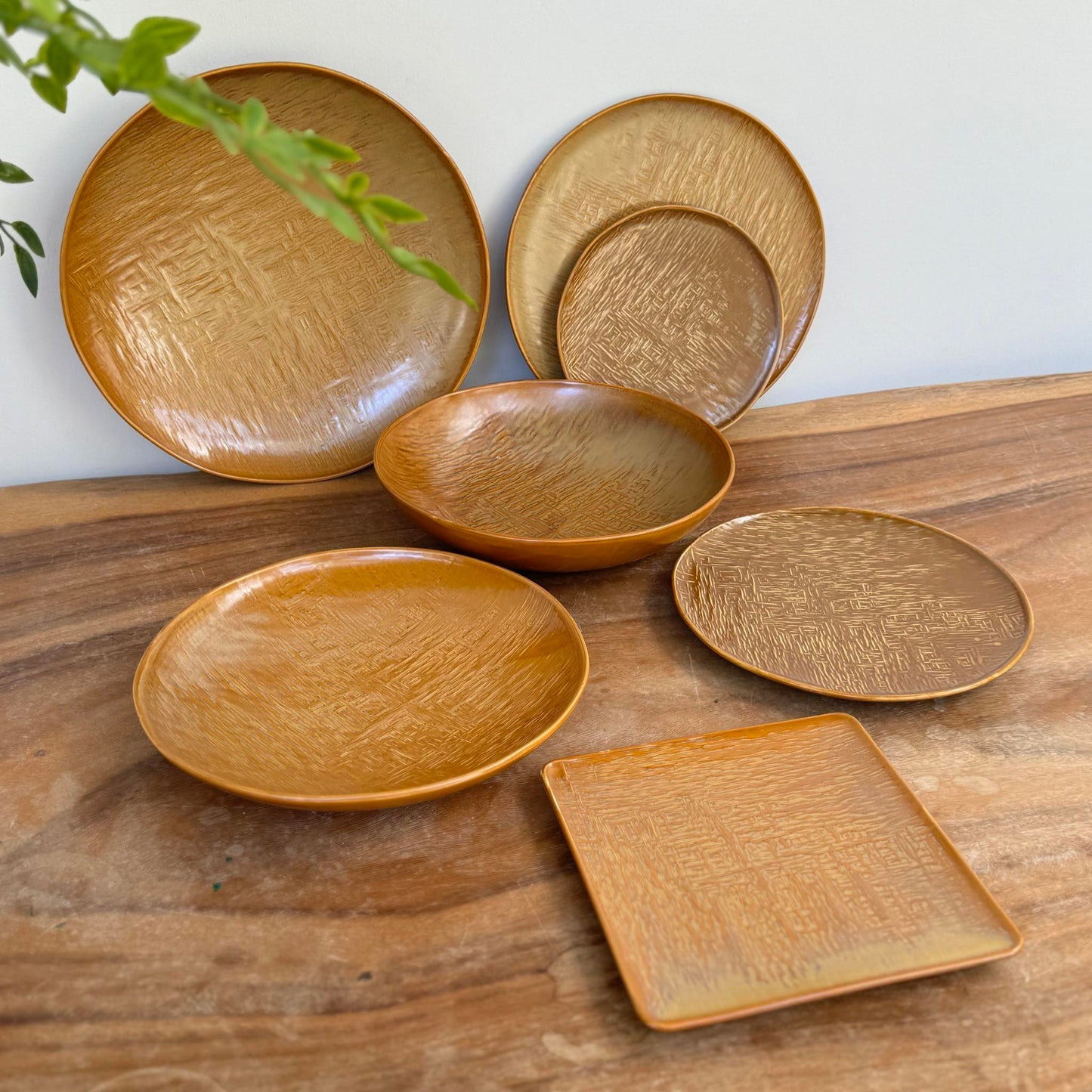 MURADITOHOME Agate Ceramic Dinnerware Collection