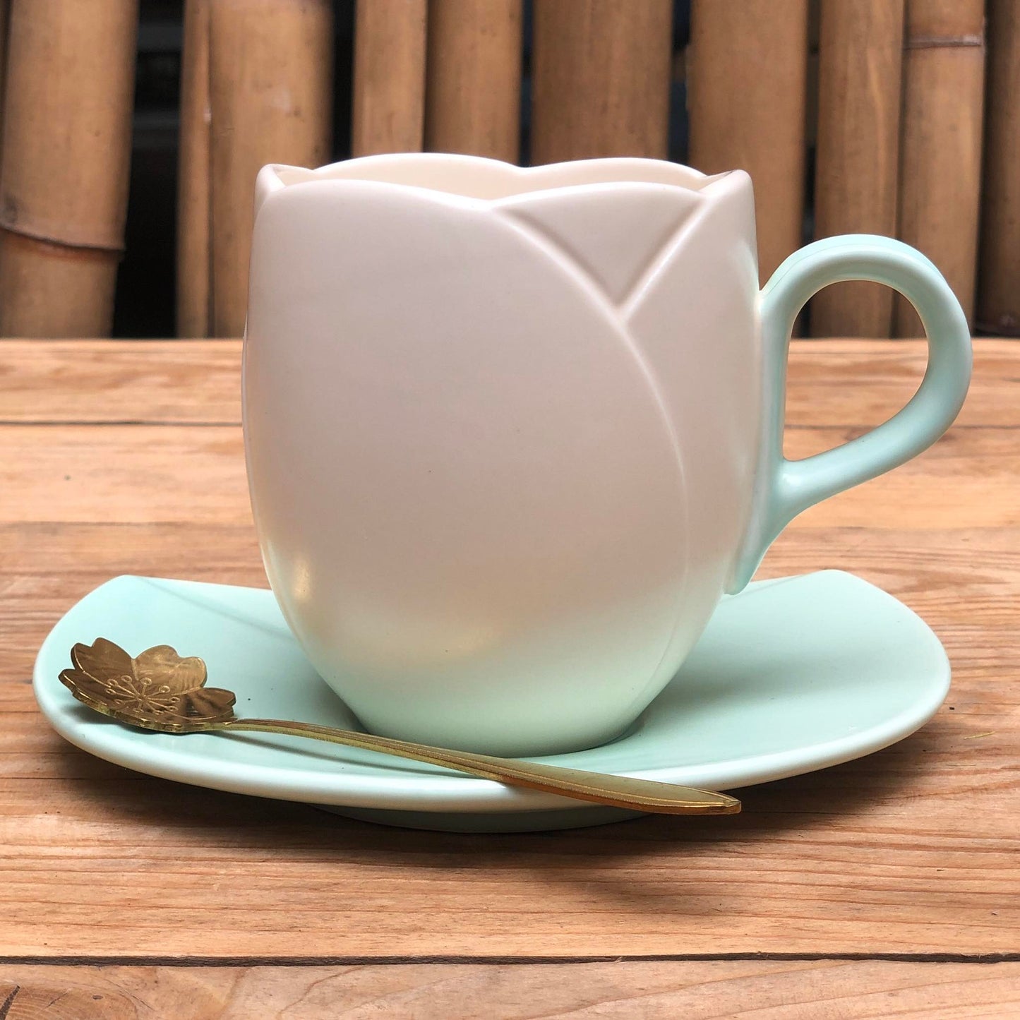 Maria Ceramic Teacup with Teaspoon 340 ml & 350 ml
