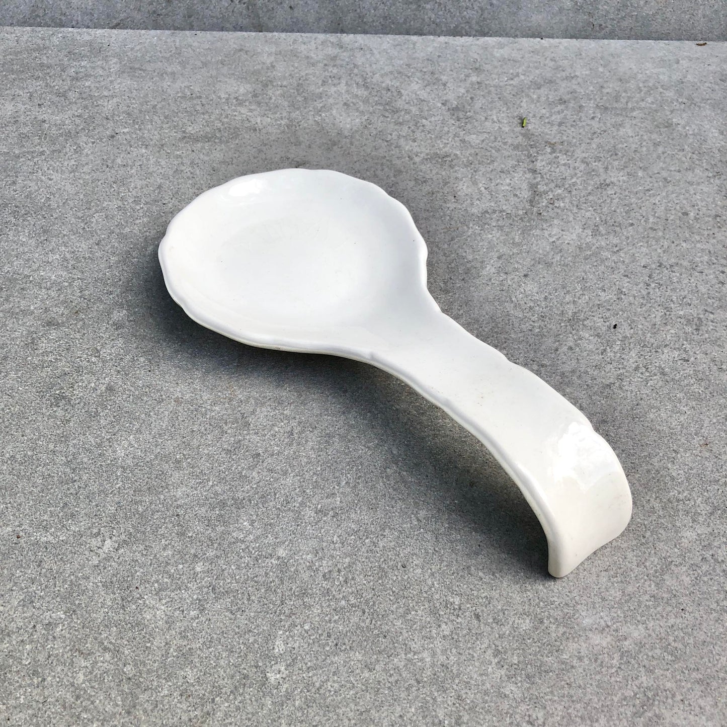 MURADITOHOME Dallas & Dell Ceramic Spoon Rest 8.5x4 inch