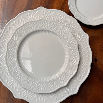 Lorette Ceramic Dinnerware Collection