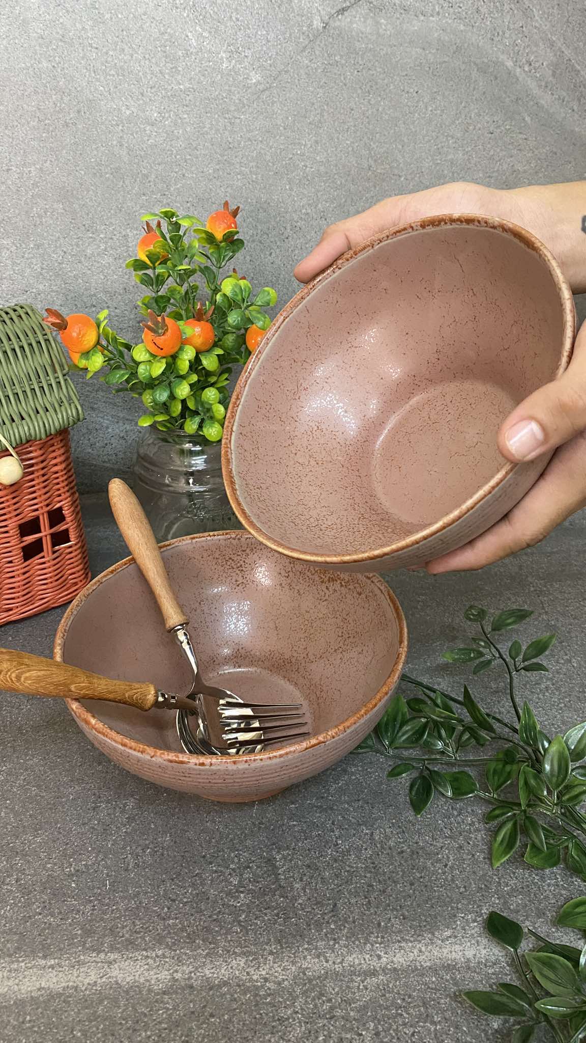 MURADITOHOME Brown 203 bowl 7x3 inch