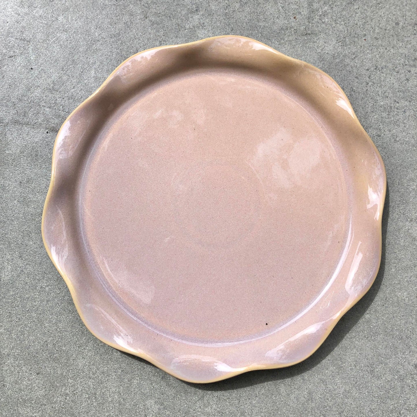 MURADITOHOME Abigail Ceramic Dinnerware Collection