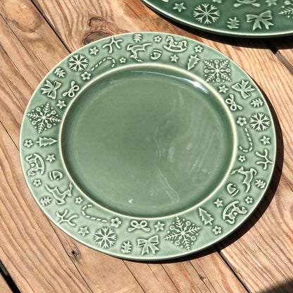 Sparkle and Perky Ceramic Dinnerware Collection