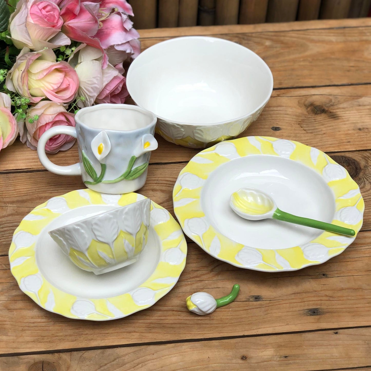 Maria Yellow Ceramic Dinnerware Collection