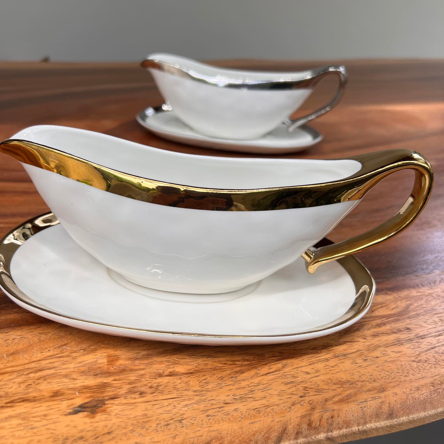 Silver and Gold Ceramic Boat Sauce with Liner Set