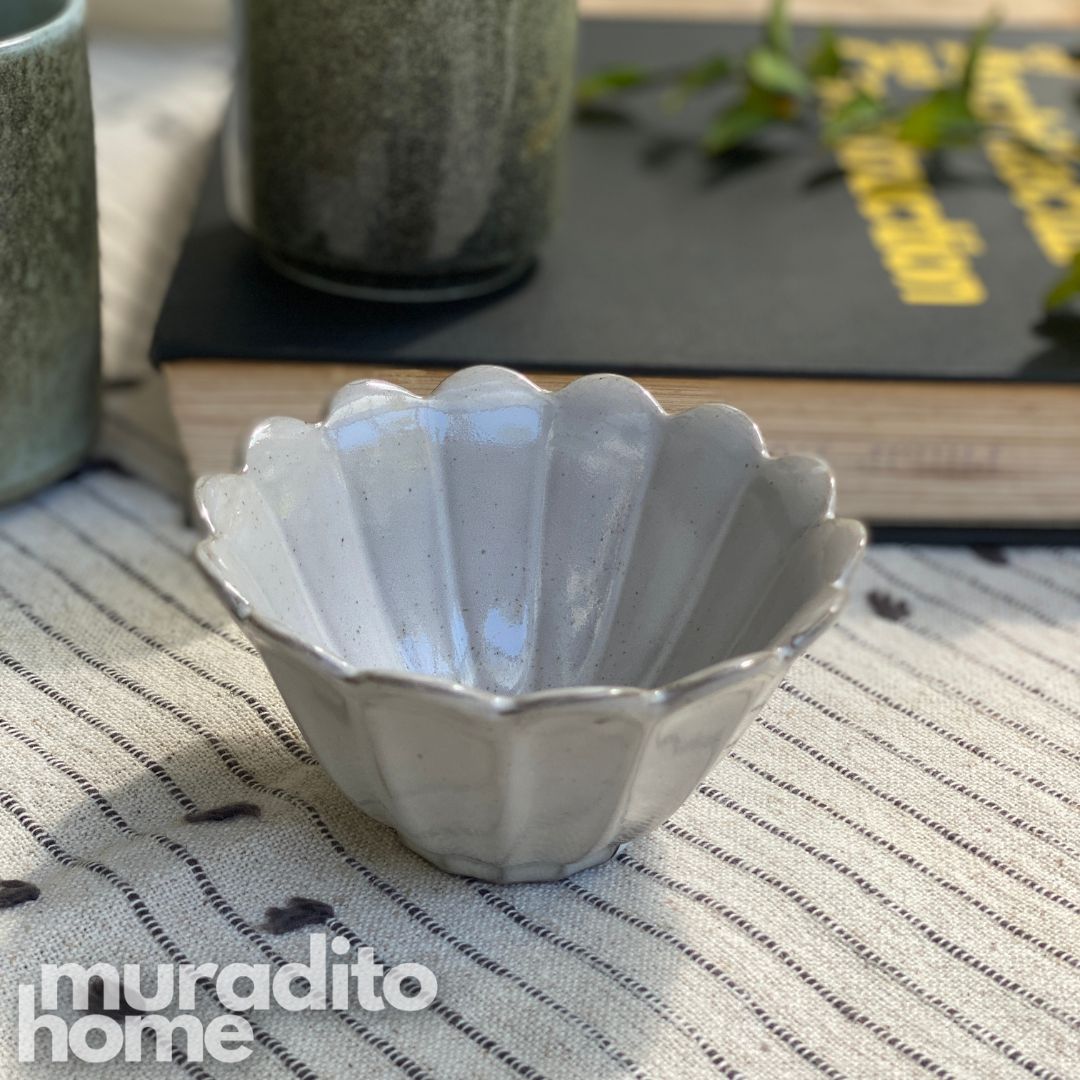 MURADITOHOME Marguerite Ceramic Bowl 3.25x1.5 inches