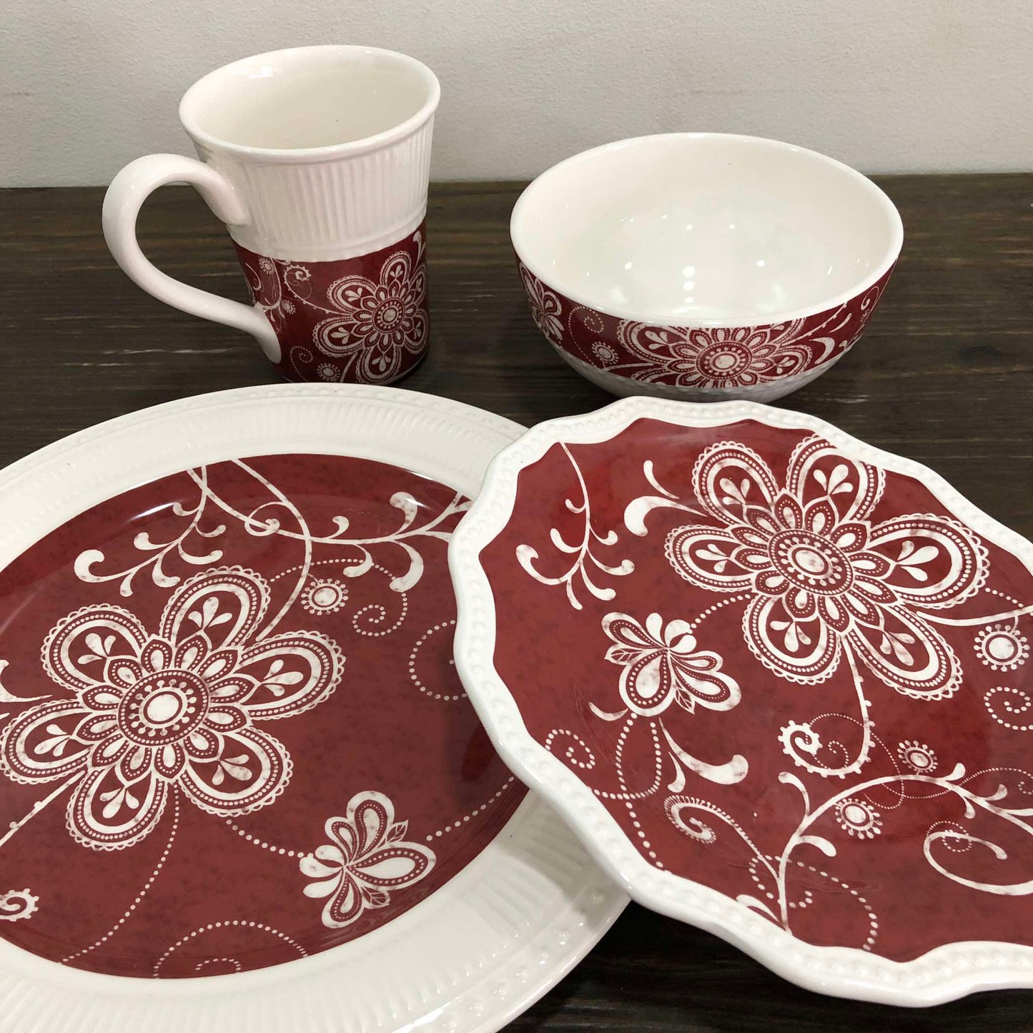 MURADITOHOME Rovaniemi  Ceramic Dinnerware Collection